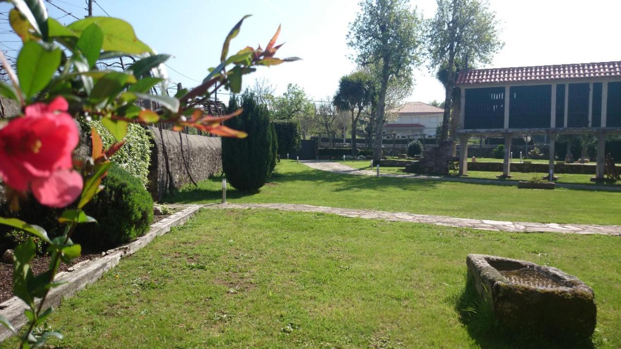 Torres De MoredEstrada Exterior foto